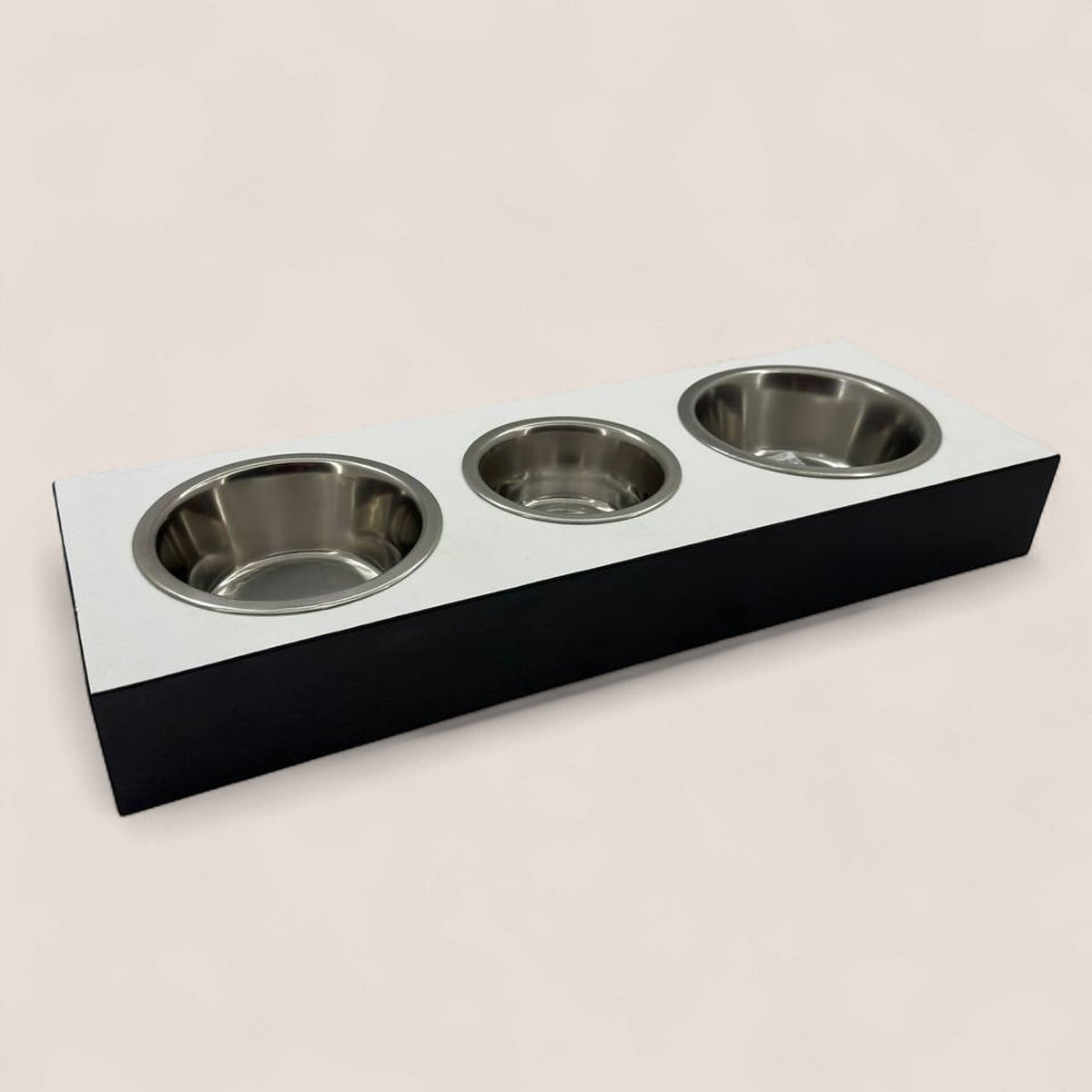 Pet Bowl – Plywood with Egger Coating: White | Black